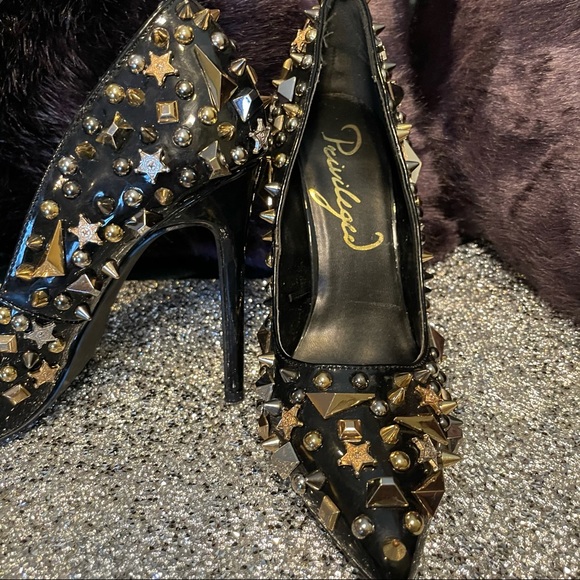 Black Leather Gold Studded Stilettos - Picture 5 of 5